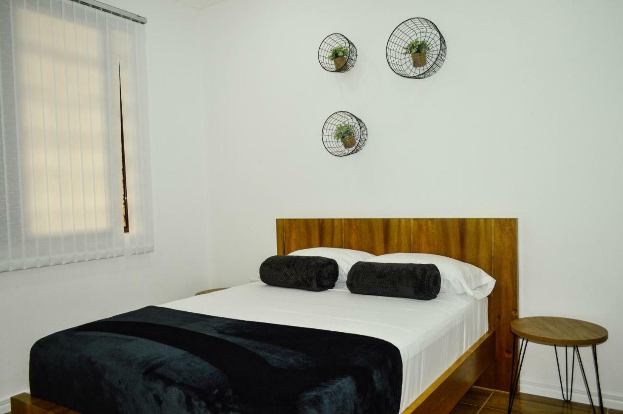 Three House Hostel Boutique 菲兰迪亚 外观 照片