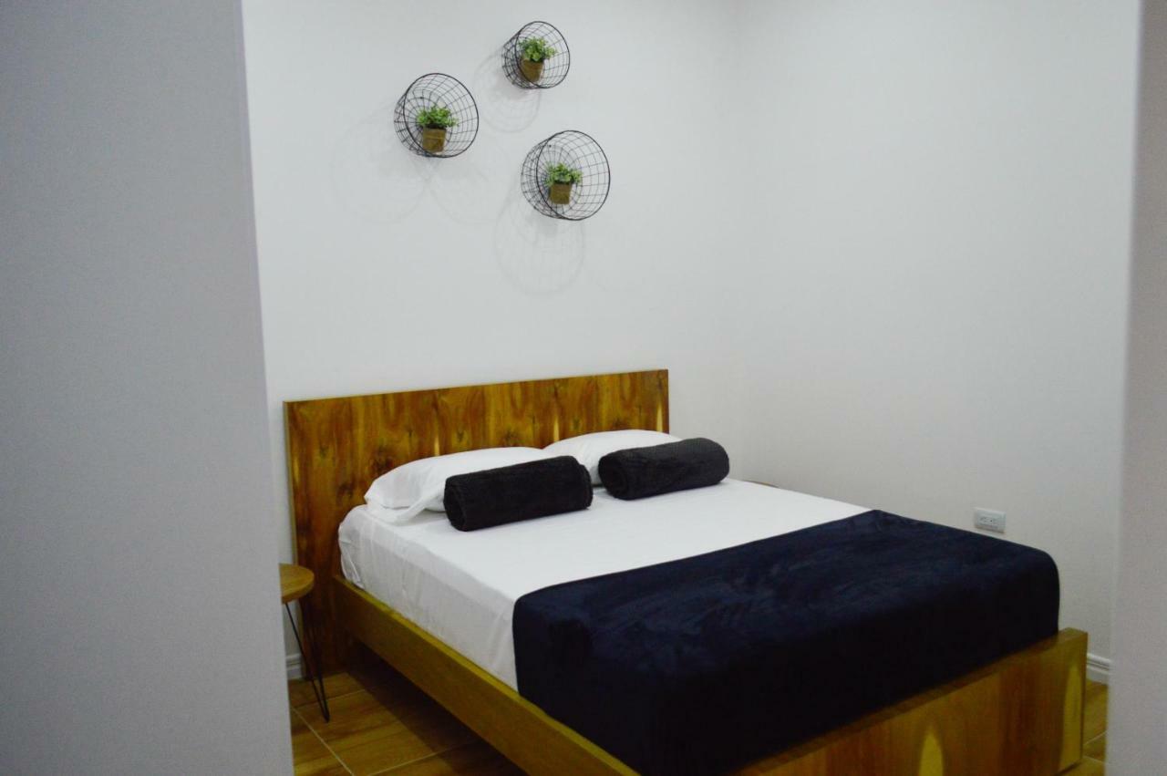 Three House Hostel Boutique 菲兰迪亚 外观 照片
