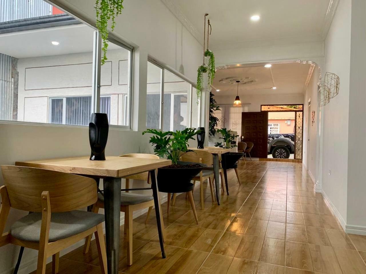 Three House Hostel Boutique 菲兰迪亚 外观 照片
